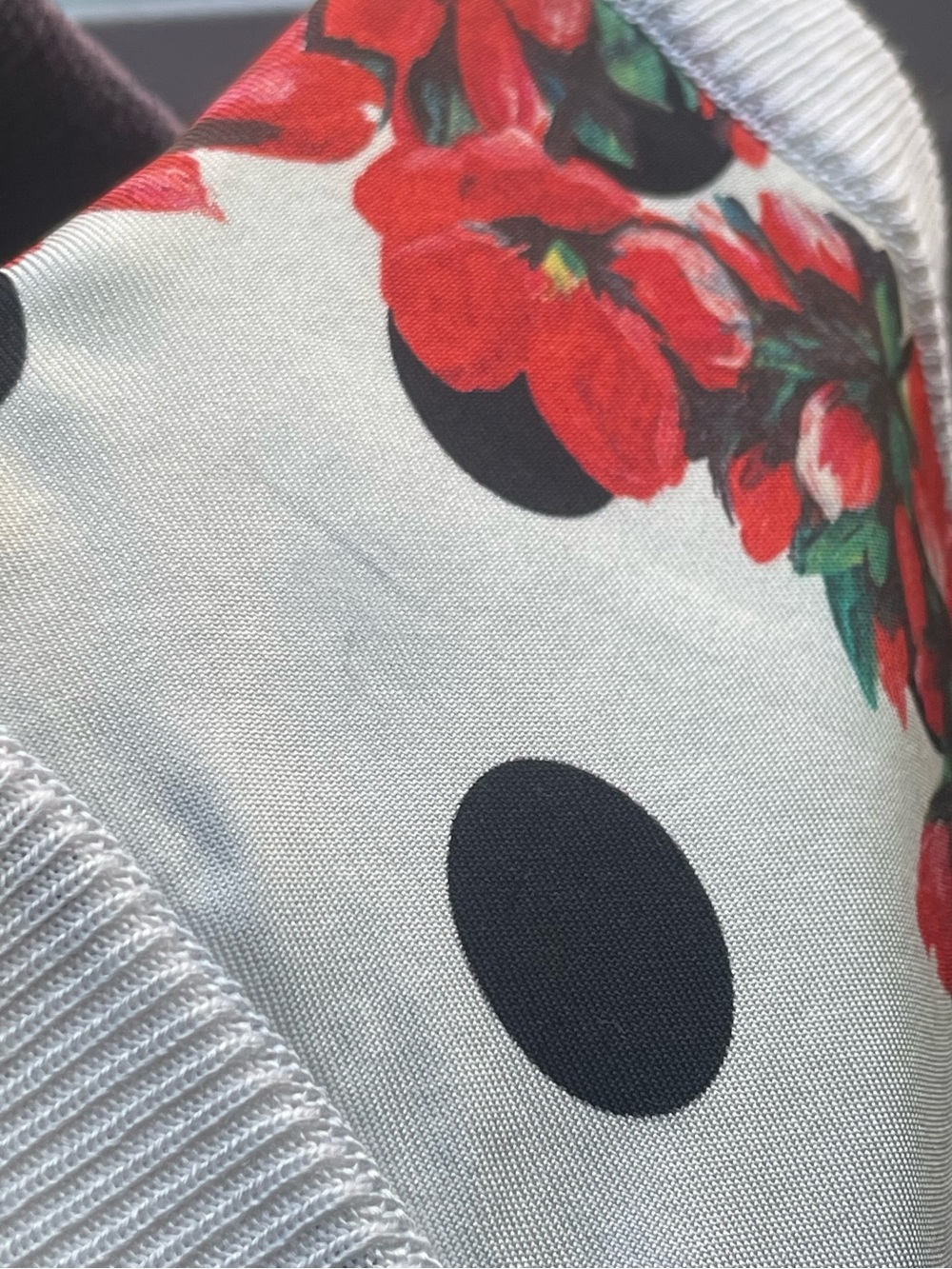 Silk Dolce & Gabbana Floral & Polka Dot Sleeveless Top - Picture 8 of 8